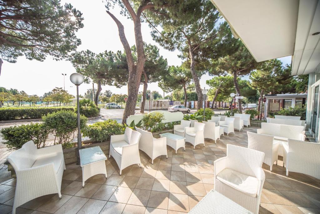 Ciccio Hotel Misano Adriatico Exterior foto