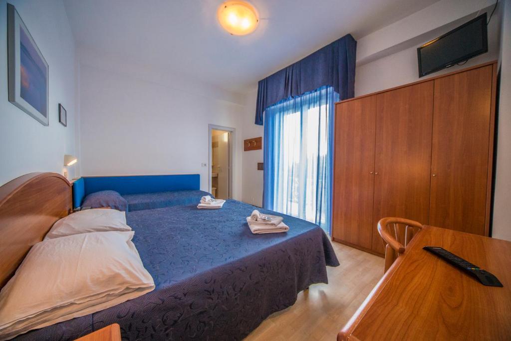 Ciccio Hotel Misano Adriatico Habitación foto